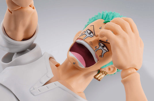 Bandai - S.H.Figuarts - One Piece - Dracule Mihawk (Hawk Eye) (Exclusive)
