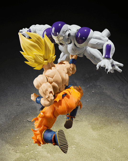 Bandai - S.H.Figuarts - Dragon Ball Z - Full Power Frieza (Battle Scarred Edition) (Exclusive)