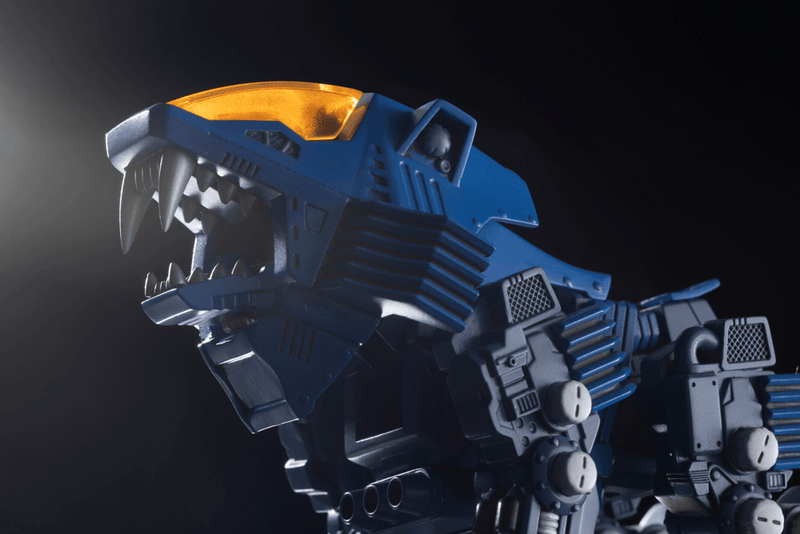 Load image into Gallery viewer, Kotobukiya - D-Style Zoids - Shield Liger (Clear Parts Append)
