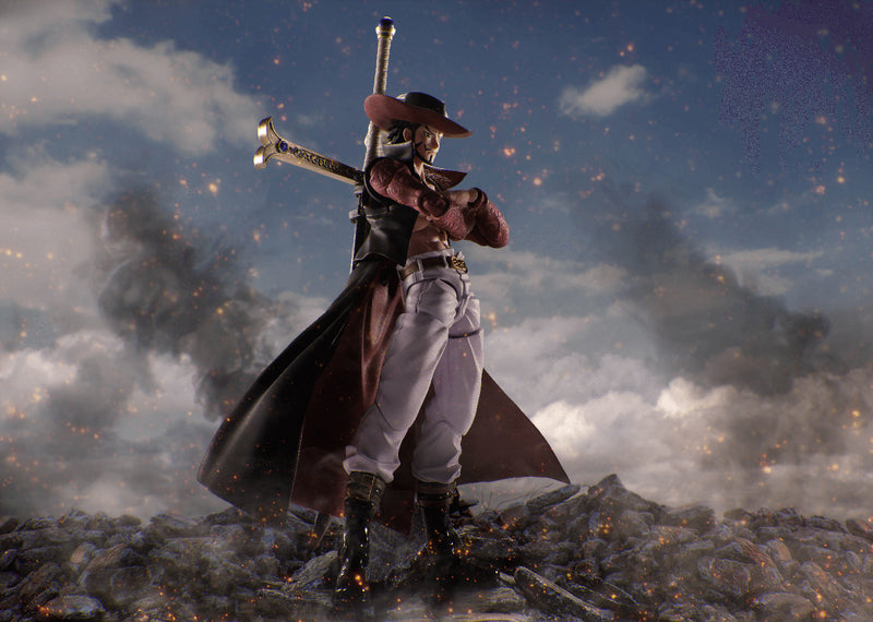 Load image into Gallery viewer, Bandai - S.H.Figuarts - One Piece - Dracule Mihawk (Hawk Eye) (Exclusive)
