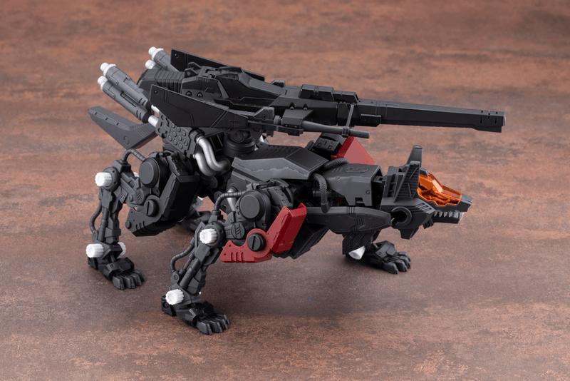 Load image into Gallery viewer, Kotobukiya - Highend Master Model Zoids: Command Wolf (Irvine Special 1999 Re-Color)

