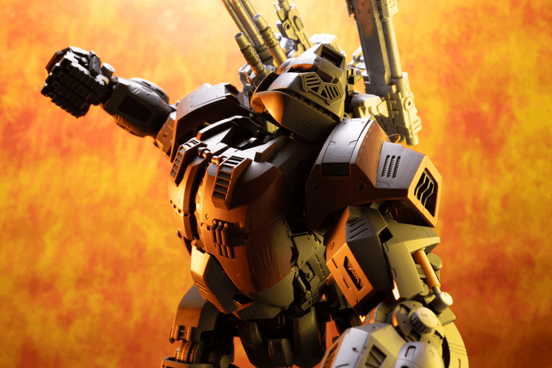 Load image into Gallery viewer, Kotobukiya - Highend Master Model Zoids: Iron Kong (Schwarz Special 1999 Recolor)
