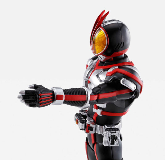 Bandai - S.H.Figuarts - Shinkocchou Seihou Kamen Rider 555 - Kamen Rider Faiz
