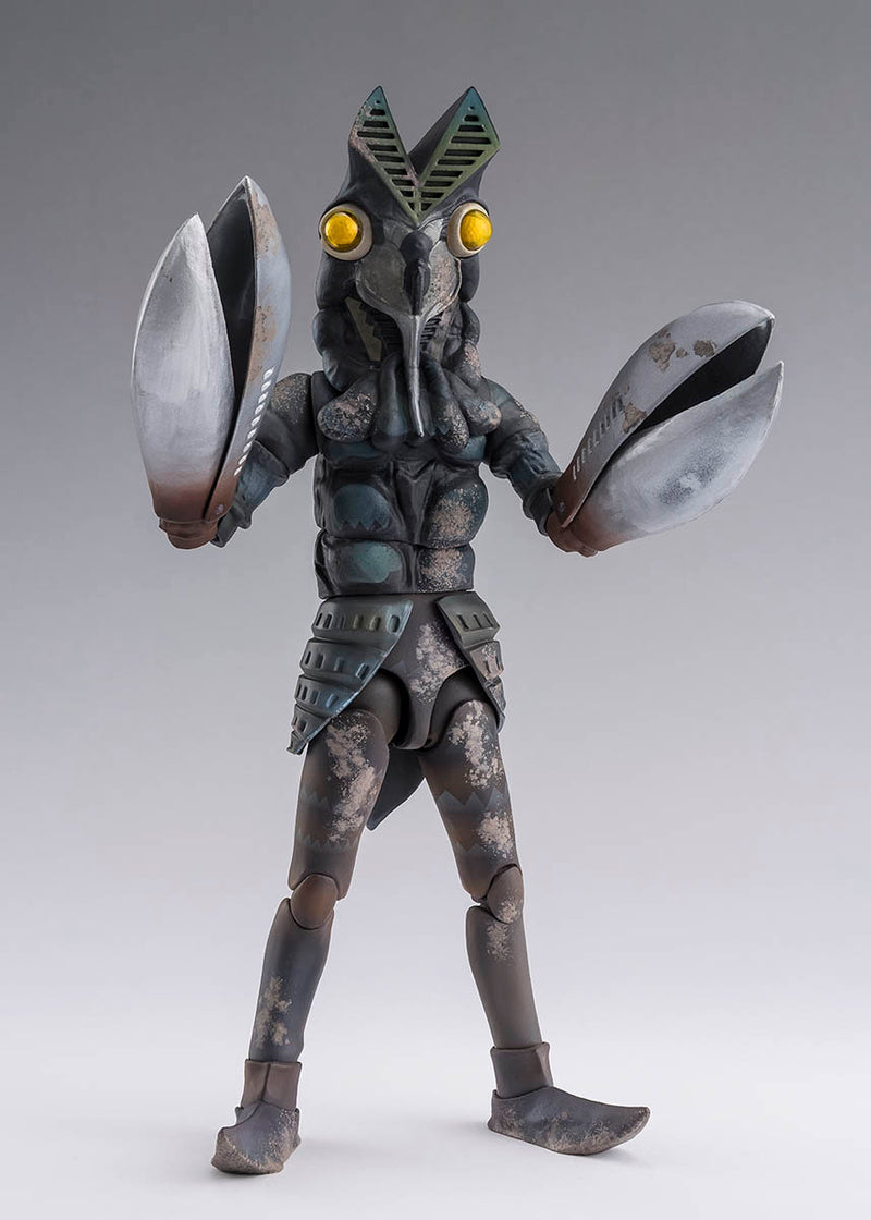 Load image into Gallery viewer, Bandai - S.H.Figuarts - Ultraman - Alien Baltan (60th Anniversary)
