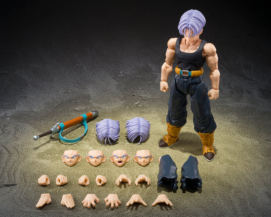 Bandai - S.H.Figuarts - Dragon Ball Z - Trunks (Z Fighters)