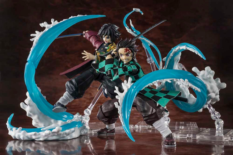 Load image into Gallery viewer, Bandai - S.H.Figuarts - Demon Slayer Kimetsu no Yaiba - Tanjiro Kamado and Giyu Tomioka Water Breathing Effect Set
