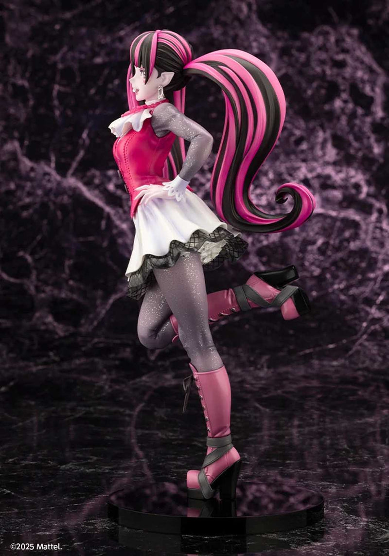 Load image into Gallery viewer, Kotobukiya - Monster High Bishoujo Statue - Draculaura
