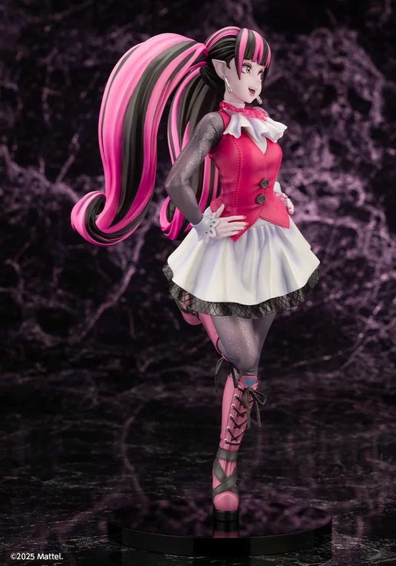 Load image into Gallery viewer, Kotobukiya - Monster High Bishoujo Statue - Draculaura
