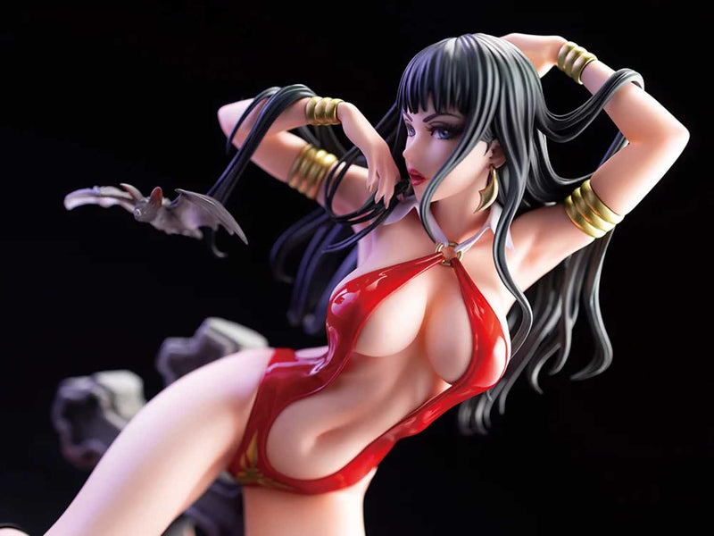 Load image into Gallery viewer, Kotobukiya - Vampirella Bishoujo Statue
