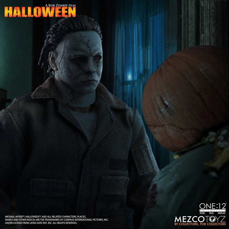 Load image into Gallery viewer, Mezco Toyz - One 12 Rob Zombie's Halloween (2007) - Michael Myers

