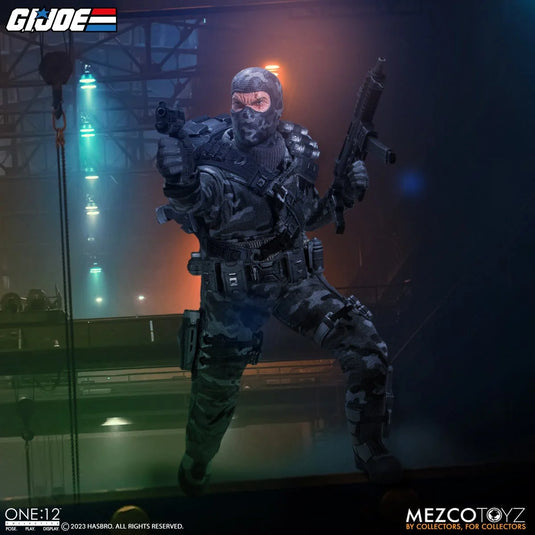 Mezco Toyz - One 12 G.I. Joe - Firefly