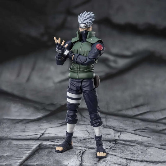 Bandai - S.H.Figuarts - Naruto Shippuden - Kakashi Hatake (The Famed Sharingan Hero) (Restock)