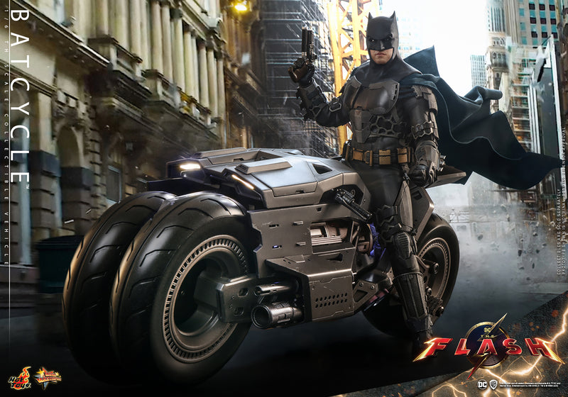 Load image into Gallery viewer, Hot Toys - The Flash (2023) - Batcycle
