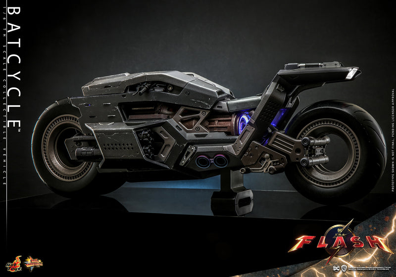 Load image into Gallery viewer, Hot Toys - The Flash (2023) - Batcycle
