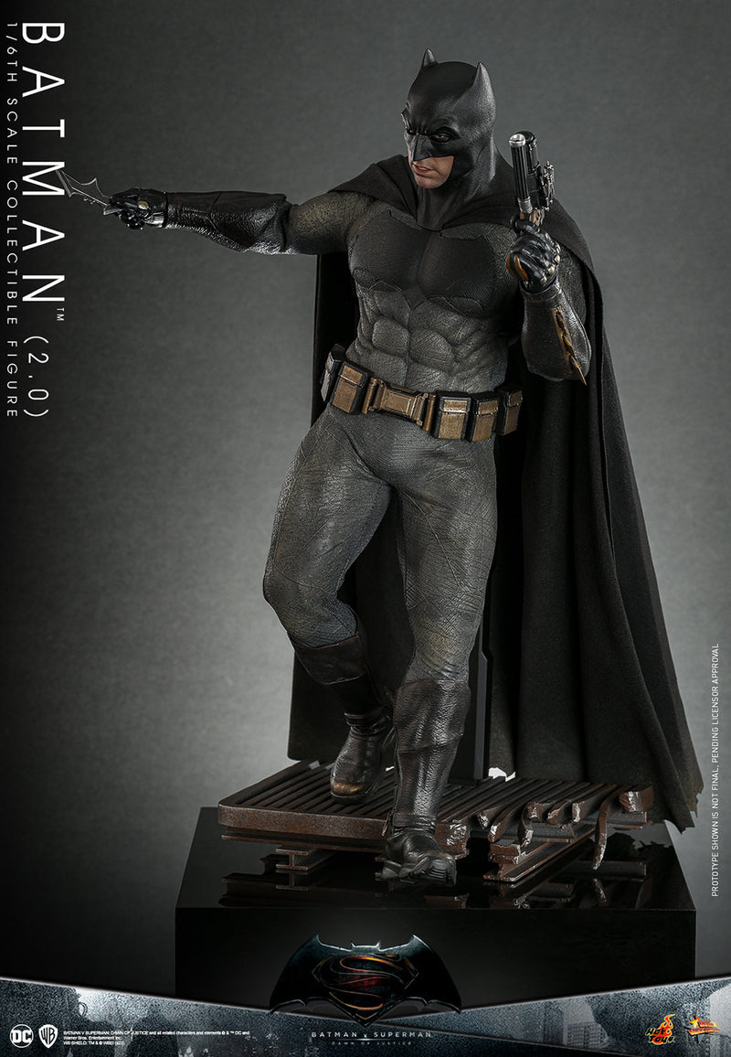 Load image into Gallery viewer, Hot Toys - Batman V Superman: Dawn of Justice - Batman (2.0)
