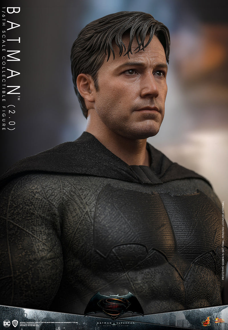 Load image into Gallery viewer, Hot Toys - Batman V Superman: Dawn of Justice - Batman (2.0)
