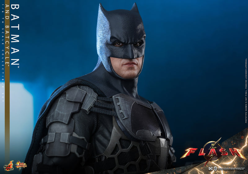 Load image into Gallery viewer, Hot Toys - The Flash (2023) - Batman and Batcycle
