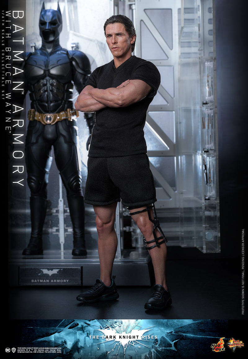 Load image into Gallery viewer, Hot Toys - The Dark Knight Rises - Batman Armory with Bruce Wayne
