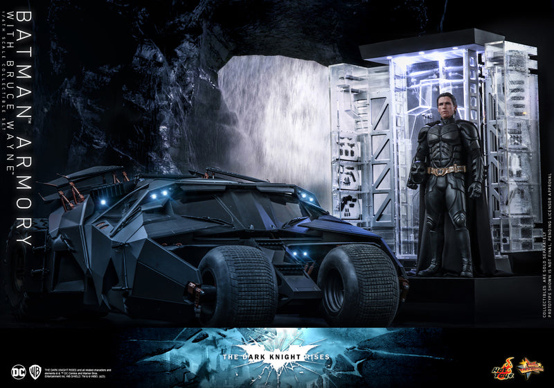 Load image into Gallery viewer, Hot Toys - The Dark Knight Rises - Batman Armory with Bruce Wayne
