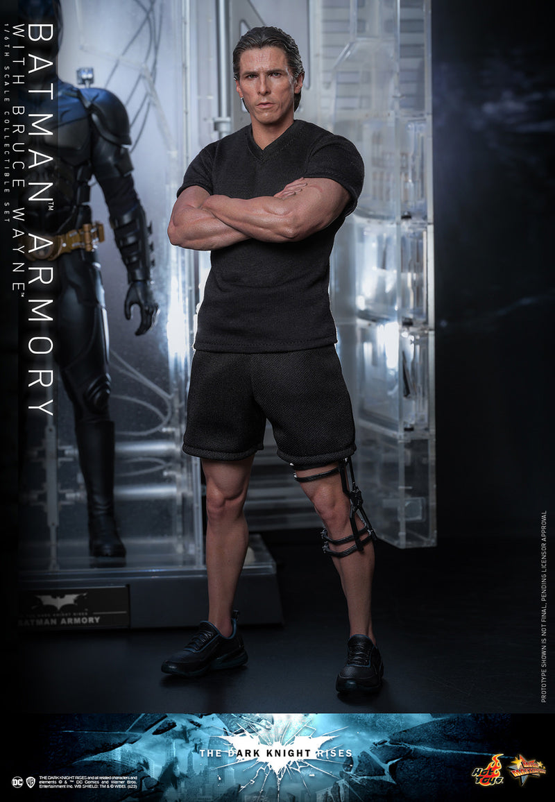 Load image into Gallery viewer, Hot Toys - The Dark Knight Rises - Batman Armory with Bruce Wayne
