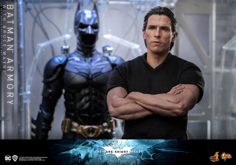 Load image into Gallery viewer, Hot Toys - The Dark Knight Rises - Batman Armory with Bruce Wayne
