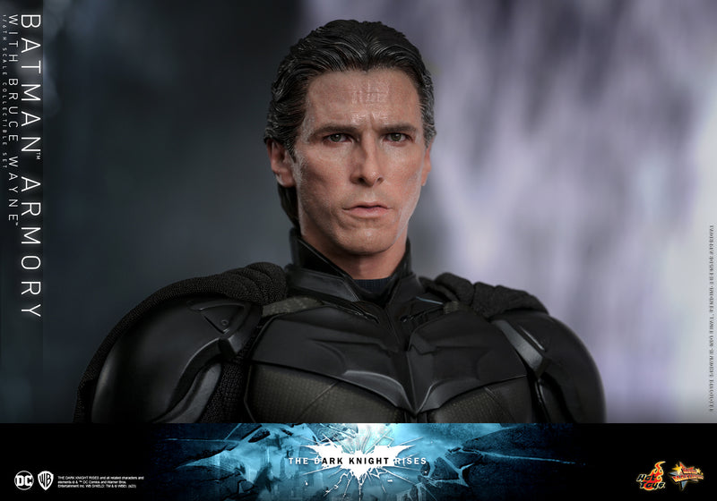 Load image into Gallery viewer, Hot Toys - The Dark Knight Rises - Batman Armory with Bruce Wayne
