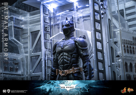 Hot Toys - The Dark Knight Rises - Batman Armory with Bruce Wayne