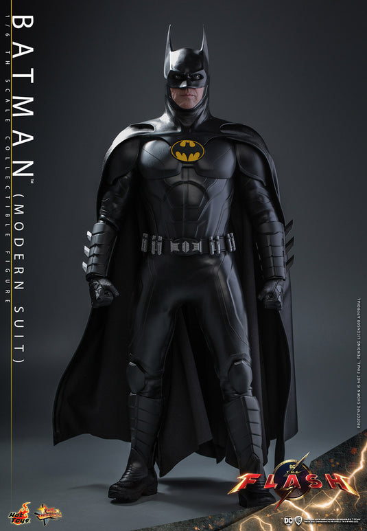 Hot Toys - The Flash (2023) - Batman (Modern Suit)