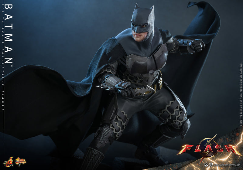 Load image into Gallery viewer, Hot Toys - The Flash (2023) - Batman
