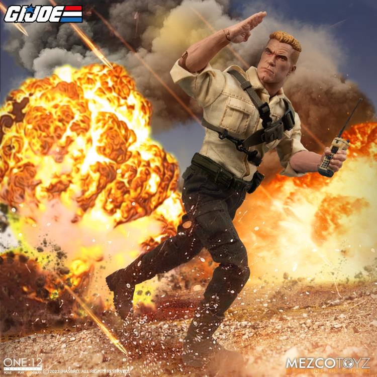 Load image into Gallery viewer, Mezco Toyz - One 12 G.I. Joe - Duke (Deluxe)
