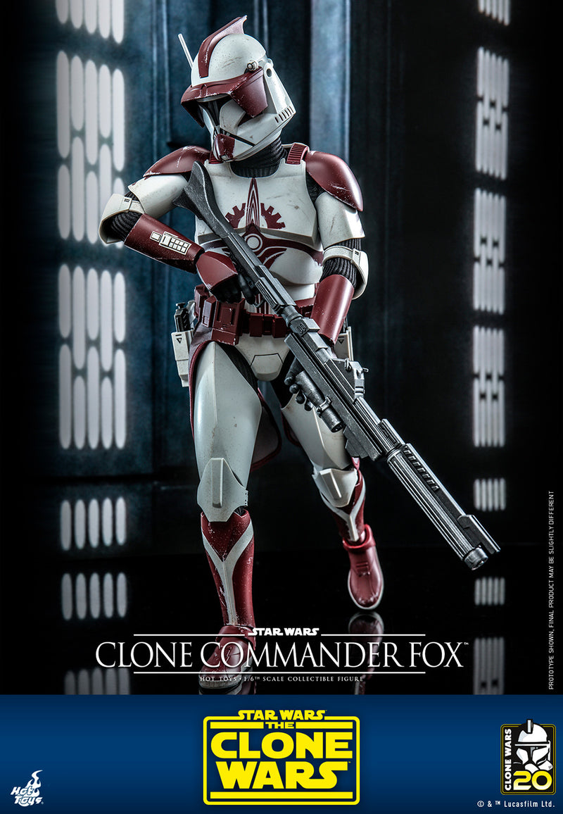 Load image into Gallery viewer, Hot Toys - Star Wars The Clone Wars - Clone Commander Fox
