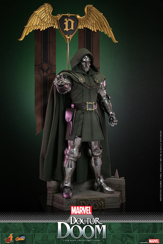 Hot Toys - Marvel Comics - Doctor Doom