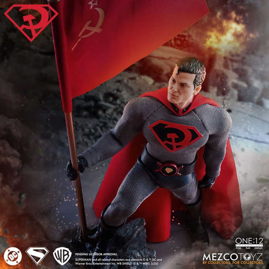 Mezco Toyz - One 12 Superman: Red Son - Superman