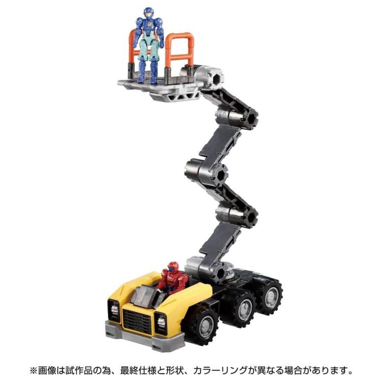 Load image into Gallery viewer, Diaclone Reboot - DA-105 Dia-Nauts and Lift Machine Set

