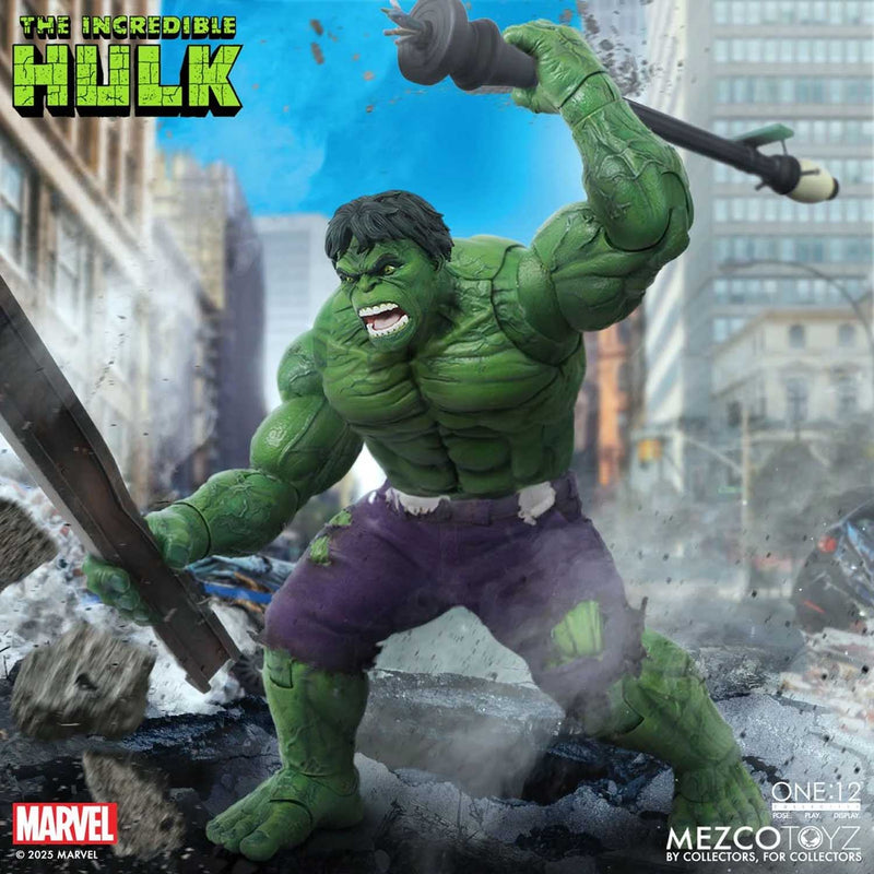 Load image into Gallery viewer, Mezco Toyz - One 12 Marvel Comics - The Incredible Hulk
