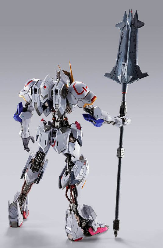Bandai - Metal Build: Mobile Suit Gundam Iron Blooded Orphans - Gundam Barbatos (4th Form) + Boomerang Mace