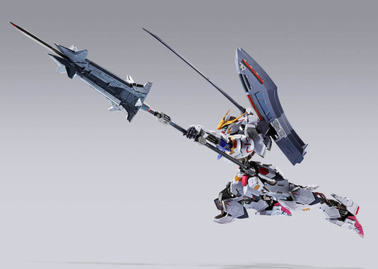 Bandai - Metal Build: Mobile Suit Gundam Iron Blooded Orphans - Gundam Barbatos (4th Form) + Boomerang Mace