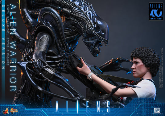 Hot Toys - Aliens (1996) - Alien Warrior (Deluxe Version) (MMS899)