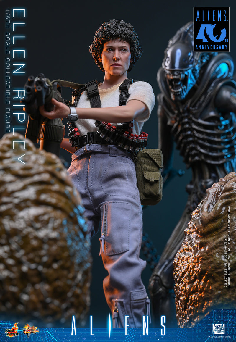 Load image into Gallery viewer, Hot Toys - Aliens (1986) - Ellen Ripley (MMS894)
