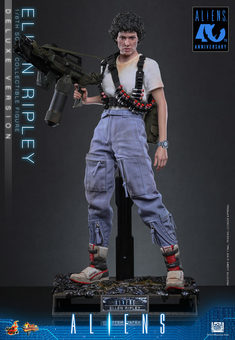 Load image into Gallery viewer, Hot Toys - Aliens (1986) - Ellen Ripley (Deluxe Version) (MMS895)
