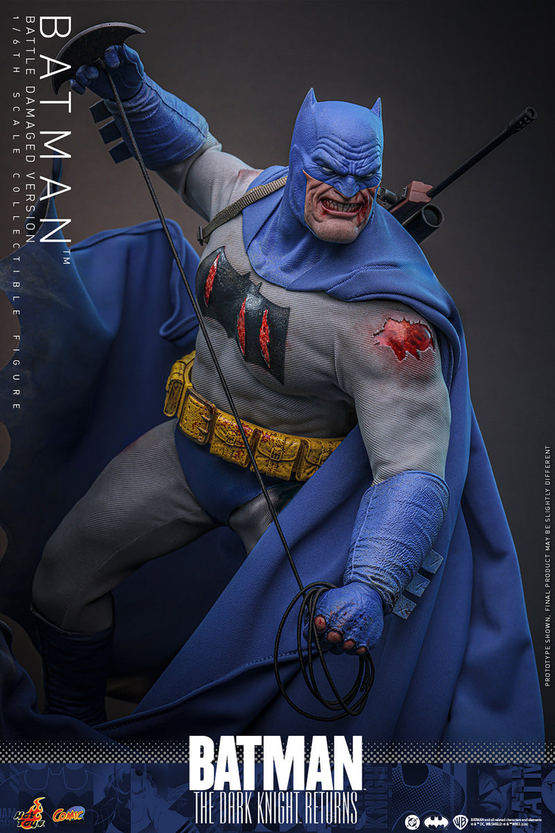 Load image into Gallery viewer, Hot Toys - Batman: The Dark Knight Returns - Batman (Battle Damaged Version)
