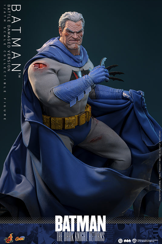 Hot Toys - Batman: The Dark Knight Returns - Batman (Battle Damaged Version)