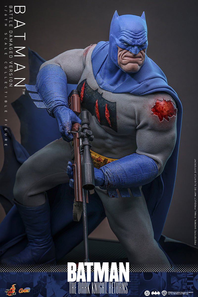 Load image into Gallery viewer, Hot Toys - Batman: The Dark Knight Returns - Batman (Battle Damaged Version)
