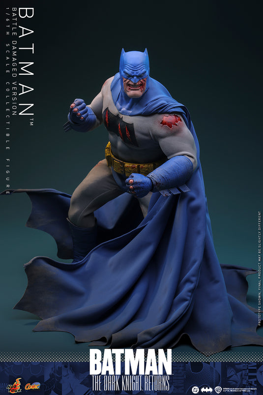 Hot Toys - Batman: The Dark Knight Returns - Batman (Battle Damaged Version)