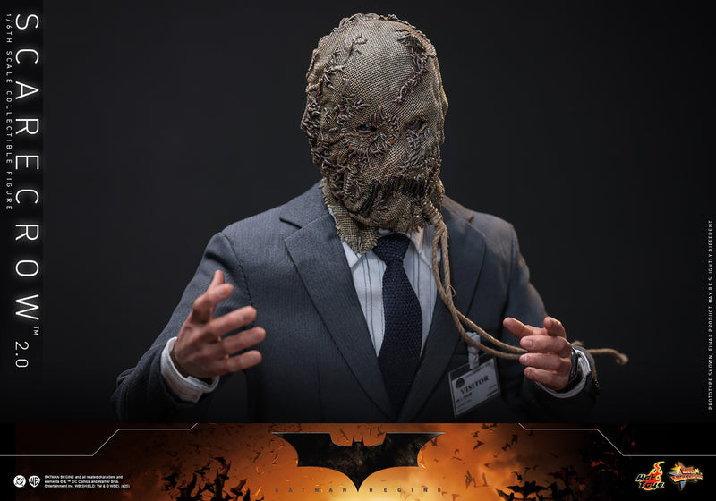 Load image into Gallery viewer, Hot Toys - Batman Begins - Scarecrow (2.0)
