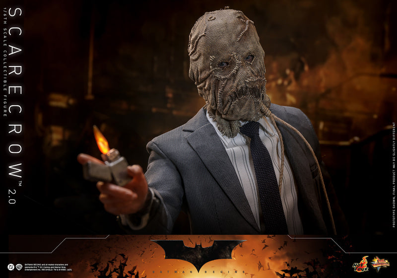 Load image into Gallery viewer, Hot Toys - Batman Begins - Scarecrow (2.0)
