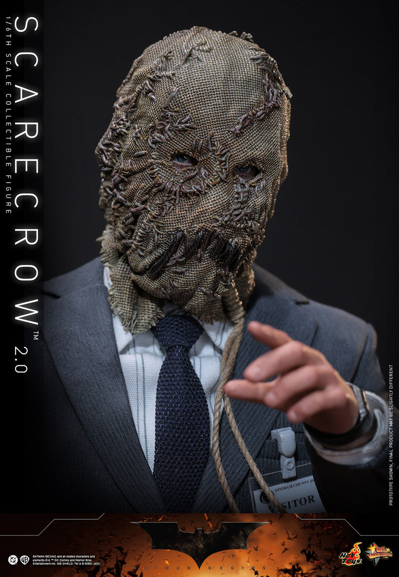 Load image into Gallery viewer, Hot Toys - Batman Begins - Scarecrow (2.0)
