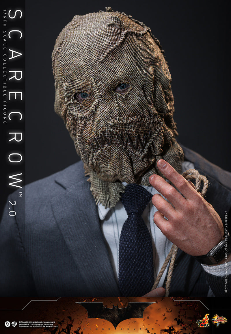 Load image into Gallery viewer, Hot Toys - Batman Begins - Scarecrow (2.0)
