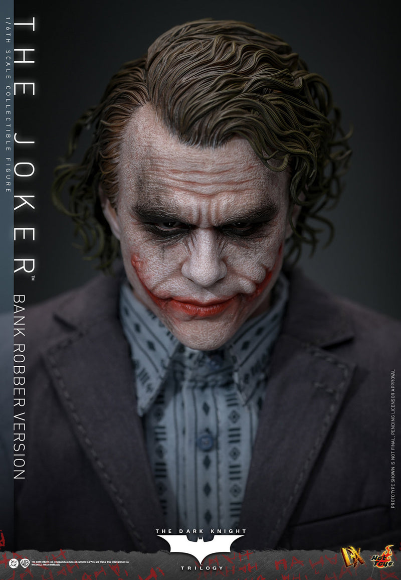 Load image into Gallery viewer, Hot Toys - The Dark Knight - The Joker (Bank Robber Ver.)
