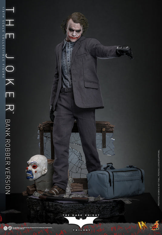 Hot Toys - The Dark Knight - The Joker (Bank Robber Ver.)